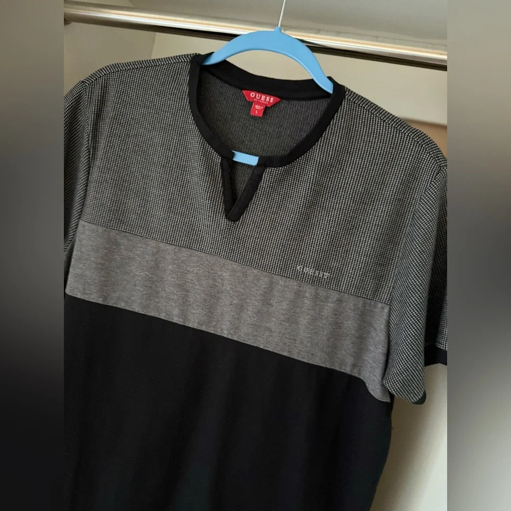 Guess Black and Gray Short Sleeve Tee - Picture 7 of 7